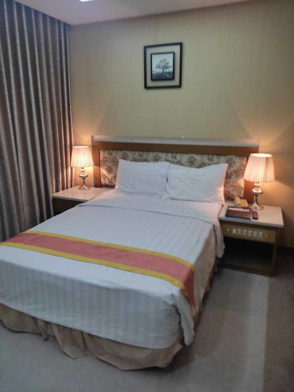 Khai Hoan Apartment Hotel Хошимин Экстерьер фото